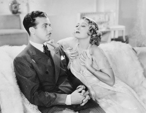 Dick Powell and Joan Blondell in Stage Struck (Busby Berkeley, 1936). They were a popular team for W