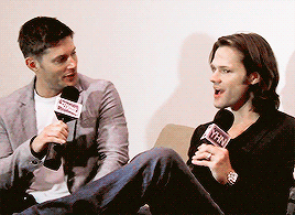 wellcometothedarkside:  «But damn is he lovable» (✿◠‿◠)
