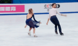blckbetty:Gabriella Papadakis & Guillaume Cizeron become the first ice dance team to break the 2