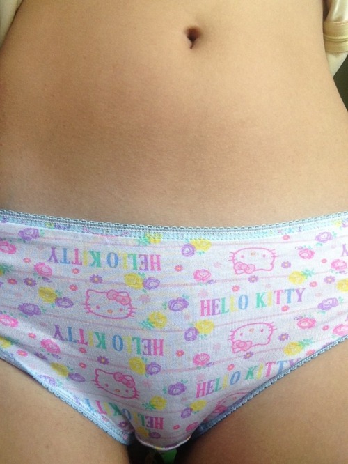 starryeyedprincxss:Cotton