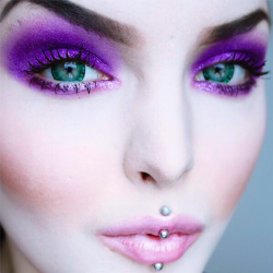 sugarpillcosmetics:  Pretty pretty Rose Shock looks magnificent in Sugarpill Poison Plum eyeshadow with Lit Cosmetics glitter! http://instagram.com/p/vZwnWVxRFS/ 
