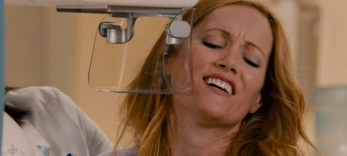 famousnakedbodies:  Leslie Mann