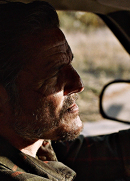 Pedro Pascal As Joel Miller In THE LAST OF US (2023-) S01E03 | “Long Long Time” 