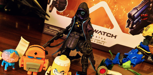 Hasbro killing it with their Overwatch figures. About time Lucio got some love. Also (not) Overlord 