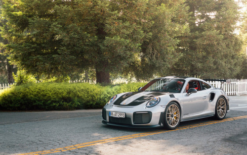 itcars: Porsche 911 GT2 RS  Image by Alex Penfold || Tumblr