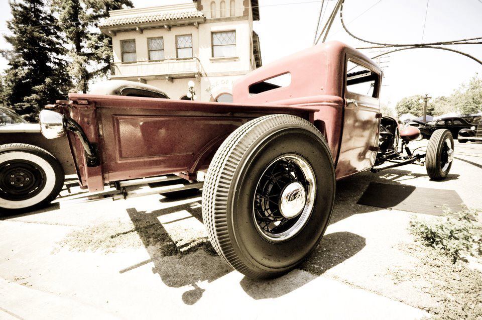 morbidrodz:  Be sure to follow this blog for more Hot Rods and Kustoms