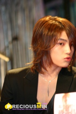 ilovekimjaejoong:  &gt;3