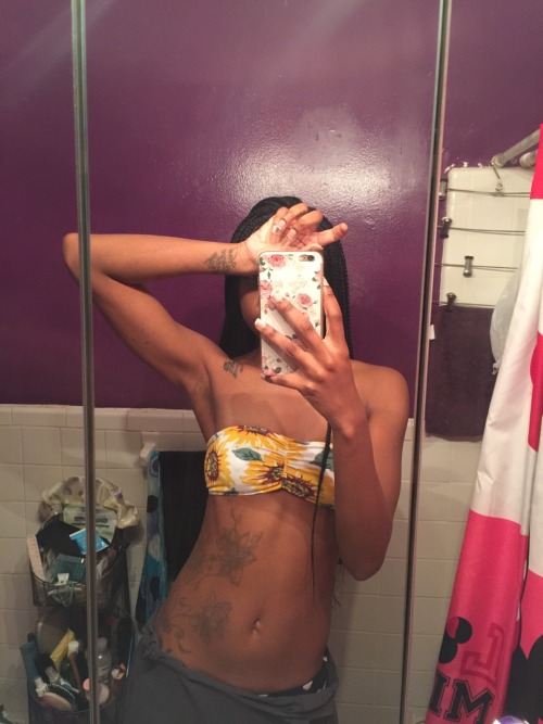 melaninmermaid:  crystalitesummerstar:  melaninmermaid:  twilli103:  melaninmermaid:  tarxaan:  melaninmermaid:  Have a Happy Thursday!🍊🌻  indeed…likewise  Thank you 💛  Ink.. I love some ink  Me too. But I guess that’s obvious.  Where’d