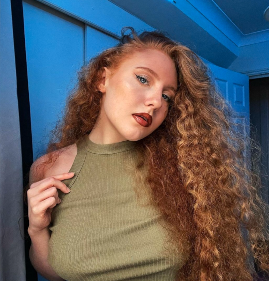 awesomeredhds02:gingersonly93😍❤️ @bonnieejohnson_ Follow us: @gingersonly93Models: DM to be featured#ginger #redhead #gingerhair #redheads #gingergirls#redheaded #redheadedbeauty #redheadgirls #beauty#redheadsdoitbetter #redhairdontcare