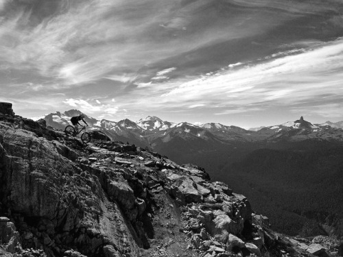 fuckyeahmountainbiking:  Top of the World by jsmDIGITAL on Flickr.