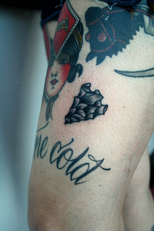 ticopolotatuado:  I thought I posted this, but I guess I didn’t. I tattooed an arrowhead nestled between Dan Gilsdorf, Aron Dubois, and Silje Hagland,  no pressure or anything.  