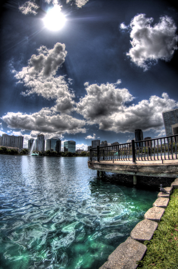 breathtakingdestinations:  Lake Eola - Orlando - Florida - USA (von Lord is Good)