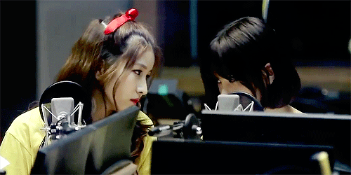 ultsowon: galaxy wish being married af, as usual.