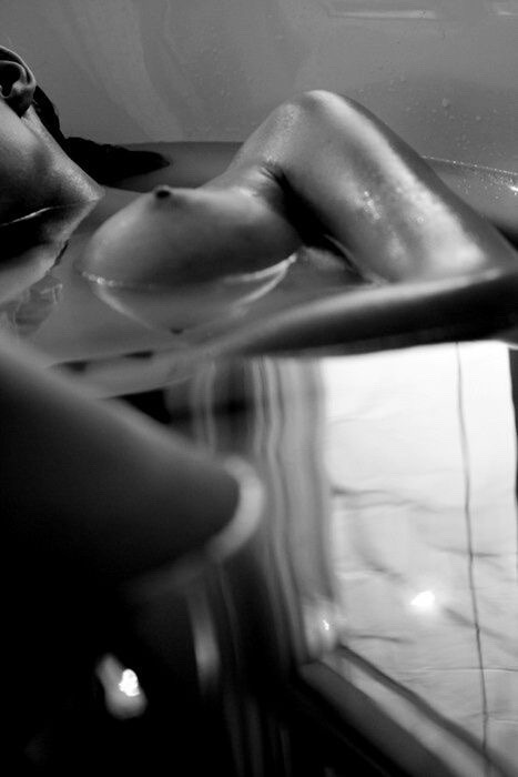 nipples-and-fripples:  http://nipples-and-fripples.tumblr.com/ 