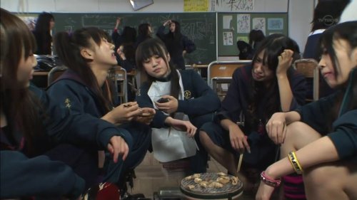 Mukuchi’s face hahaha !!