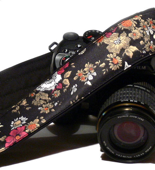 sosuperawesome:  LiVeCameraStraps on Etsy  • So Super Awesome is also on Facebook, Twitter and Pinterest • 