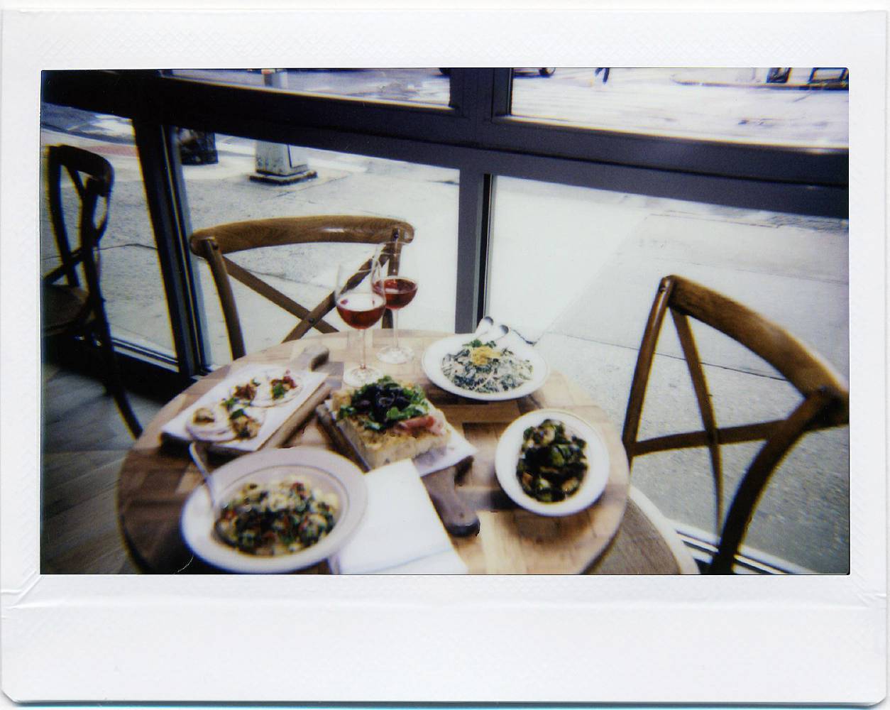 lomographicsociety:    Food Photography Tips With Hungry HipstersAfter months of