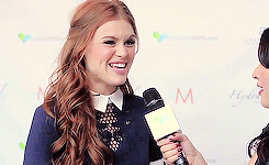   Happy 28th Birthday Holland Roden - October 7, 1986   [On hair produts] I’m from