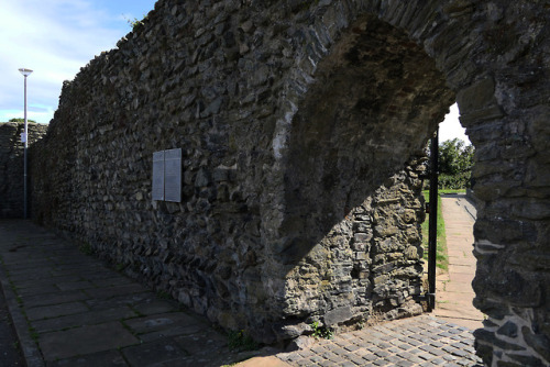 The Roman Walls at Holyhead, Anglesey, North Wales, 14.8.18.The perimeter walls of St. Cybi’s church