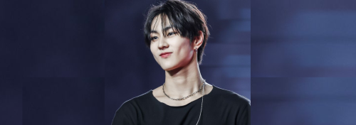 Thinking About Needy Bartender Jungwon Who Always Gives You Extra Strong Drinks, His Eyes Roving Hungrily