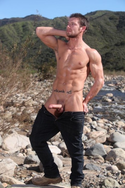 attachedguy41:  Kevin Crows (Billy Hart)  adult photos