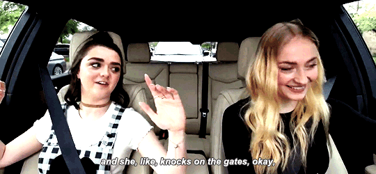 ladyarianne:Maisie Williams + Sophie Turner in Apple Music’s Carpool Karaoke