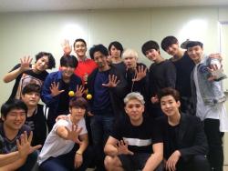 sweetsmirk:  140921 yanchaou twitter update with SJ 