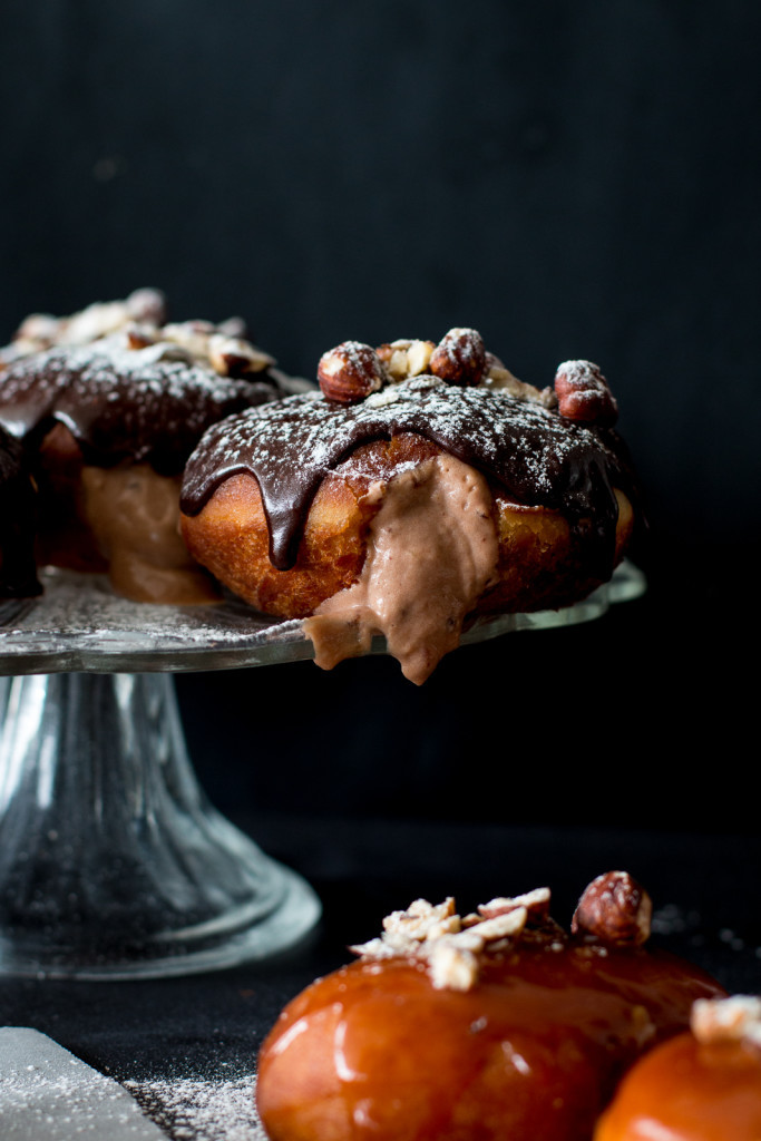 sweetoothgirl:    NUTELLA-RASPBERRY &amp; ESPRESSO-BANANA-CARAMEL DOUGHNUTS 