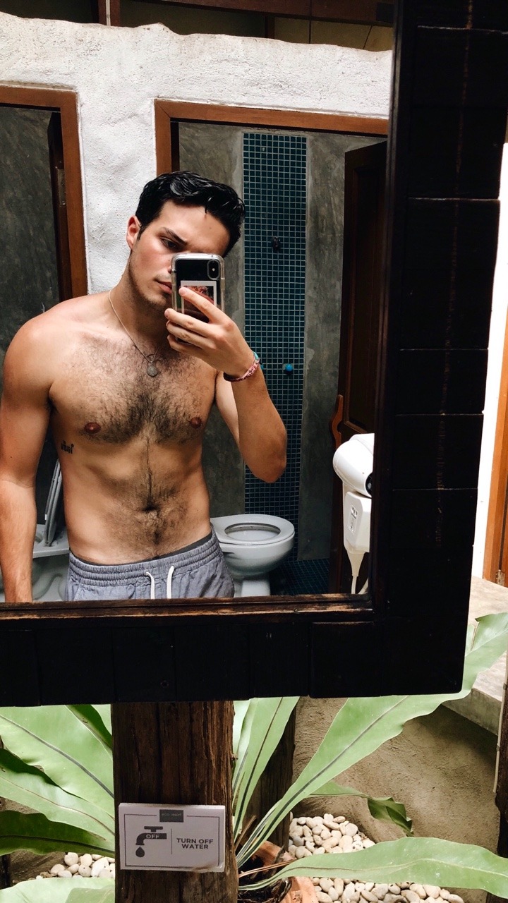 scallywaggins:สบาย
