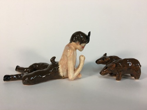 javiptrsn: 10/3/18 - my little pan and bear cub set are finally glazed &amp; done and they turne