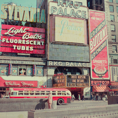 vintagegal:  The RKO Palace Theatre, NYC, 1955