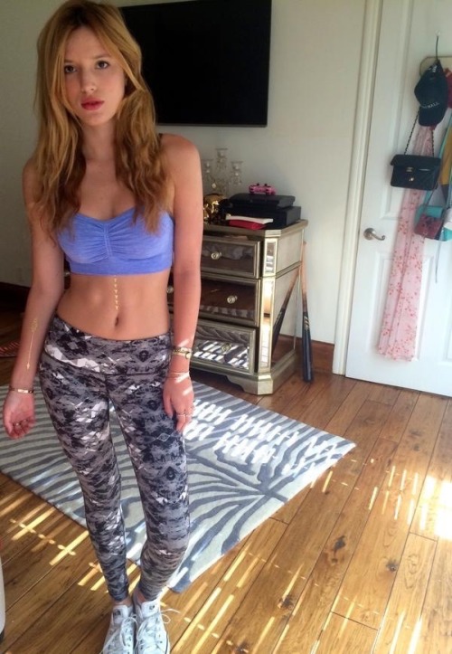 sexycelebssexy:  Bella Thorne