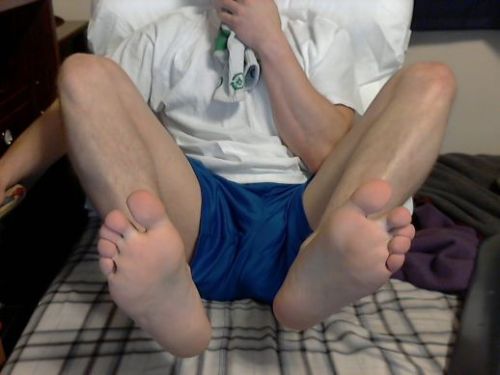 sexytwinkfeet:  New set :3 woof.  Hope you porn pictures