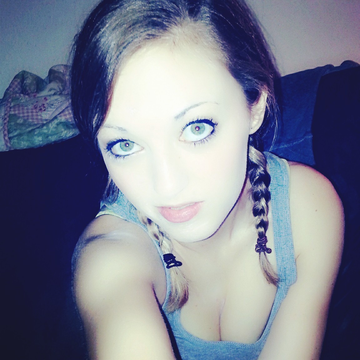 sweetsouthern88:  Bored… so im about to post a bunch of weird random selfies!