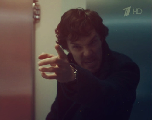 ennisagain:tendalee:Benedict beautiful hands*le sigh*Same