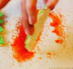 foodtho:   decorating christmas tree cookies ✩  