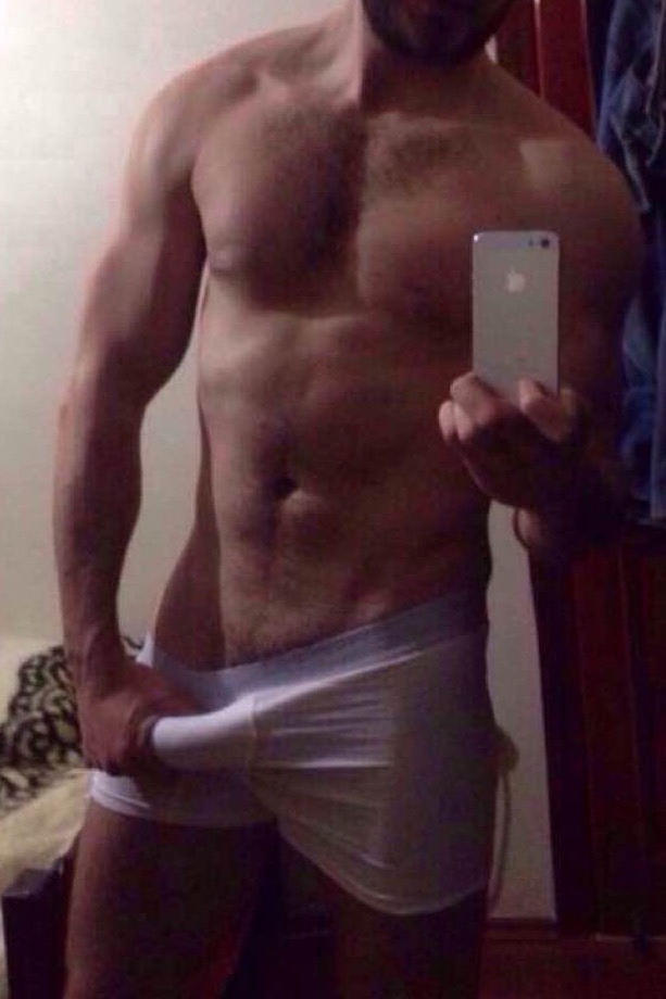 kurkmantolurusen:  ERKEĞİM melihefesdesires 💋💋💋 çok mu oluyoruz ne 😉💕💕💗💋