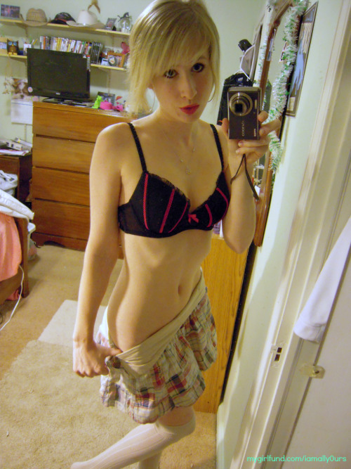 Porn iamally0urs has the cutest plaid skirt photos