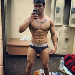 lockerpics:  Submit pics from the locker