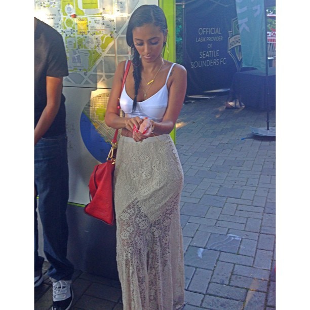 fashionistasrus:  Instagram: callherhelen 