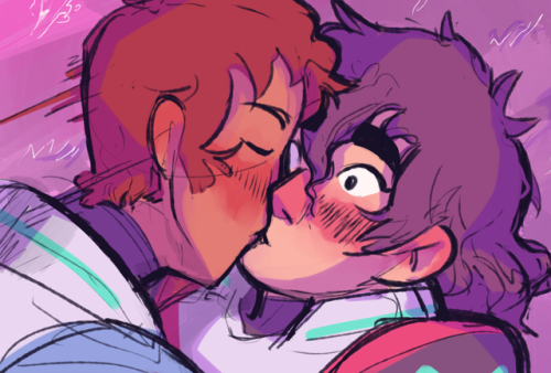 lavenderdreamer13:whOOPS sorry Keith, you tried but the first kiss award goes to Lance! 