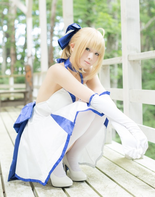 Saber -  うさ吉 Photo by Flameworks7