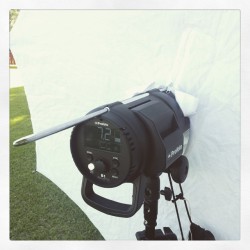 cjduncan:  Look ma, no wires!! Love my #profoto