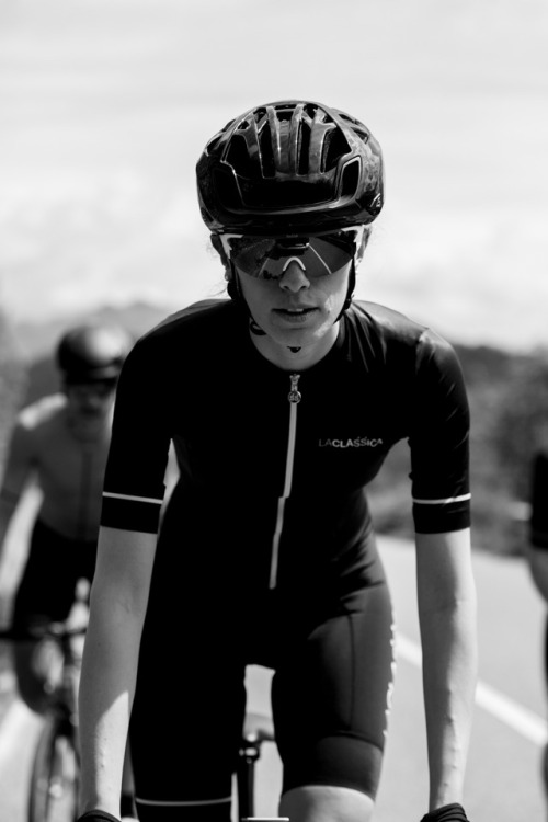laclassicacyclingwear: Go confidently in the direction of your dreams, LaClassica Omnium Skinsuit is