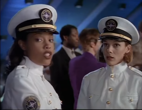 Tembi Locke as Ensign Meg Dundee in STAR COMMAND (aka IN THE FOLD) – 1996@TembiLocke