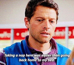 am-i-misha-collins:  castielhas-thephone-box:  The look in his eyes  This always kills me because misha has been homeless 