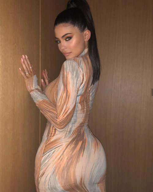 badbitchesglobal: Kylie Jenner