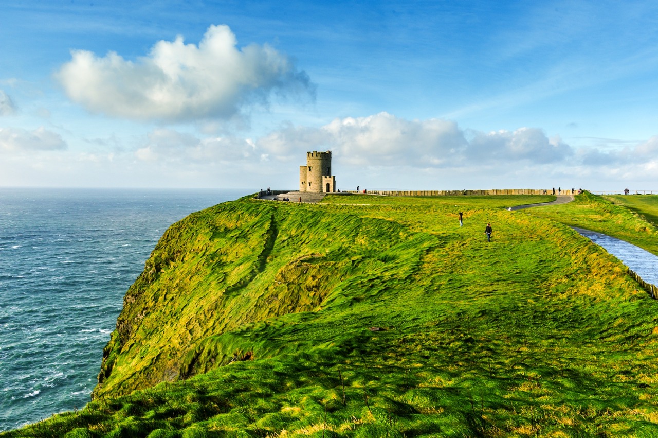 Aillte an Mhothair, Ireland
A view of O'Brien’s Tower in the evening