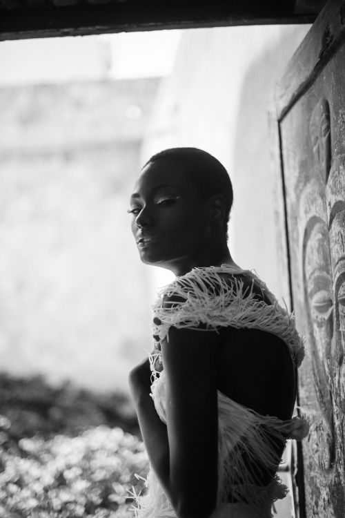 browngurl:The Warm, Welcoming Senegalese Coast Shines Through Sophie Zinga’s ‘Hibiscus’ Collection