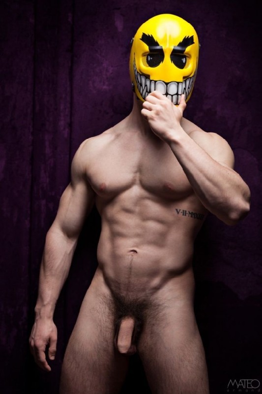 prazermasculino:  (via Romain Labard: Purple Nightmare. Mateo Armand Photos)   https://www.facebook.com/pages/Romain-Labard/632962870079300?sk=photos_stream